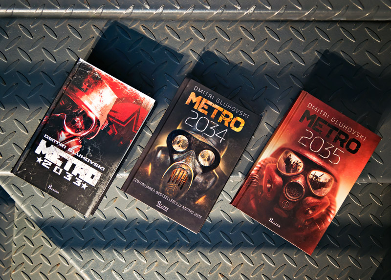 Metro, Dmitri Gluhovski, Editura Paladin