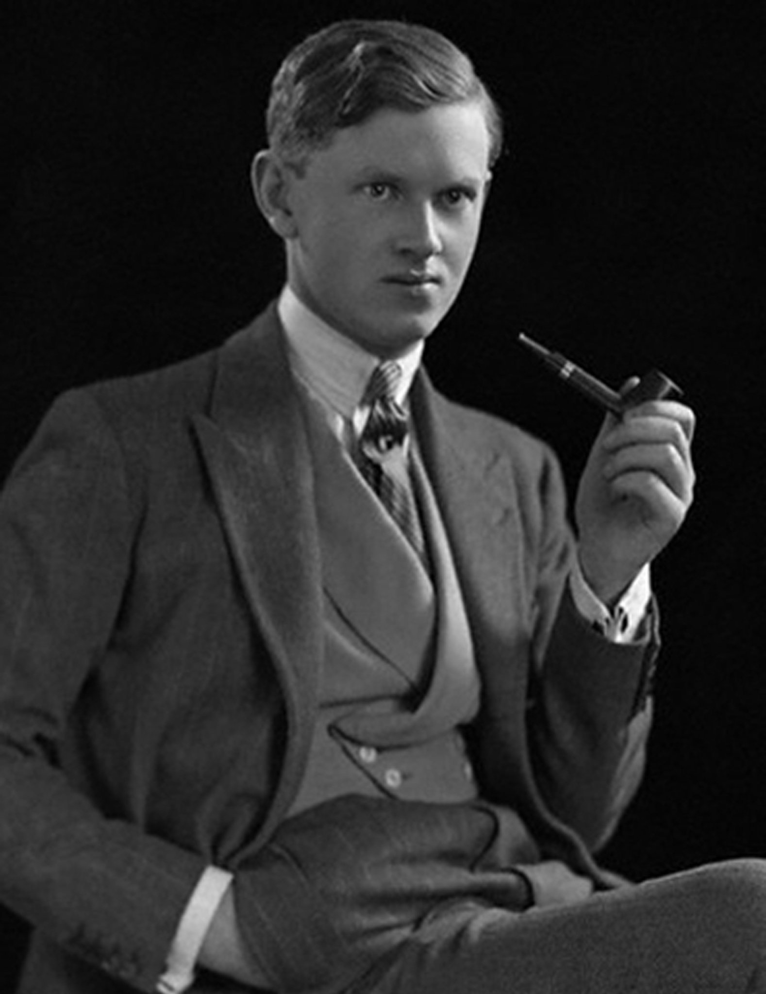 Evelyn Waugh, Editura ART