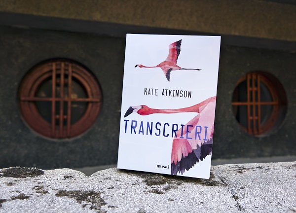 Transcrieri, Kate Atkinson, colecția musai, Editura ART